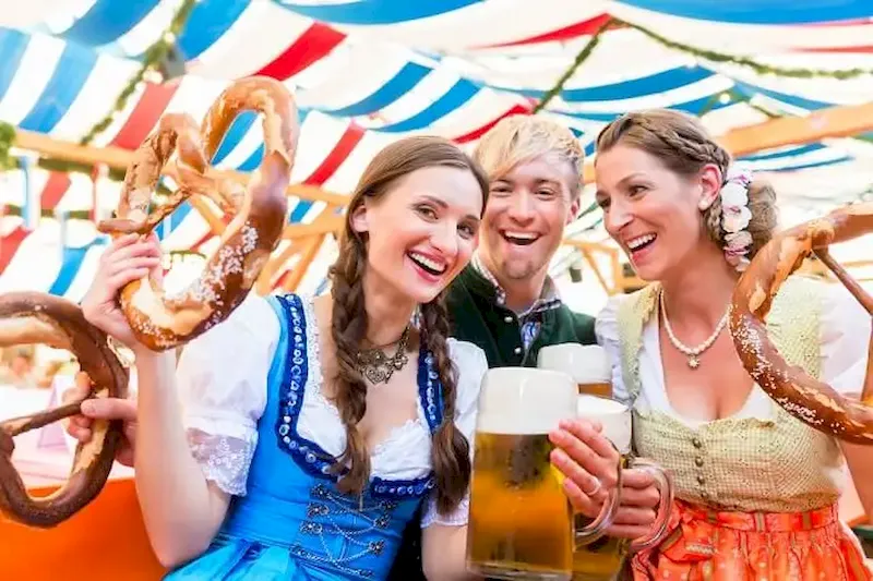 Lễ hội bia Đức lớn nhất hành tinh